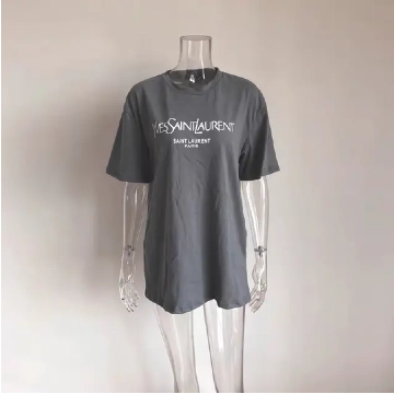 Finding the Best Women’s Top to Match Every Setting